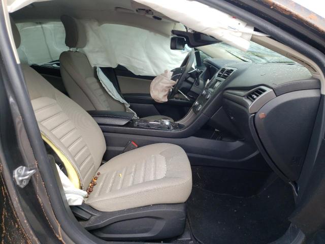 Photo 5 from auction – 2019 FORD FUSION S with VIN 3FA6P0G78KR113907