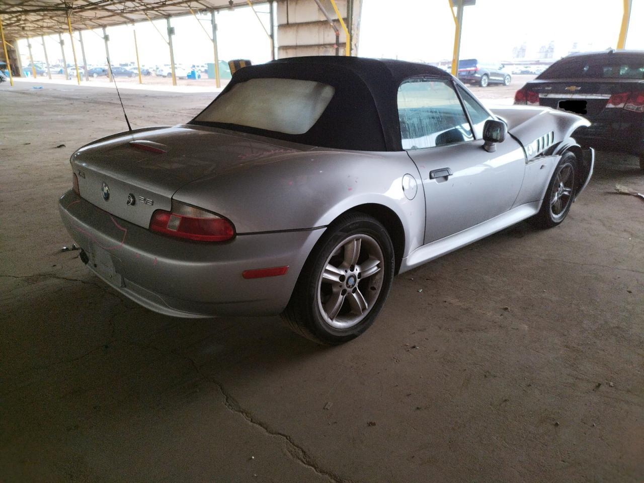 Photo 4 from auction – 2000 BMW Z3 2.3 with VIN 4USCH9341YLG02289