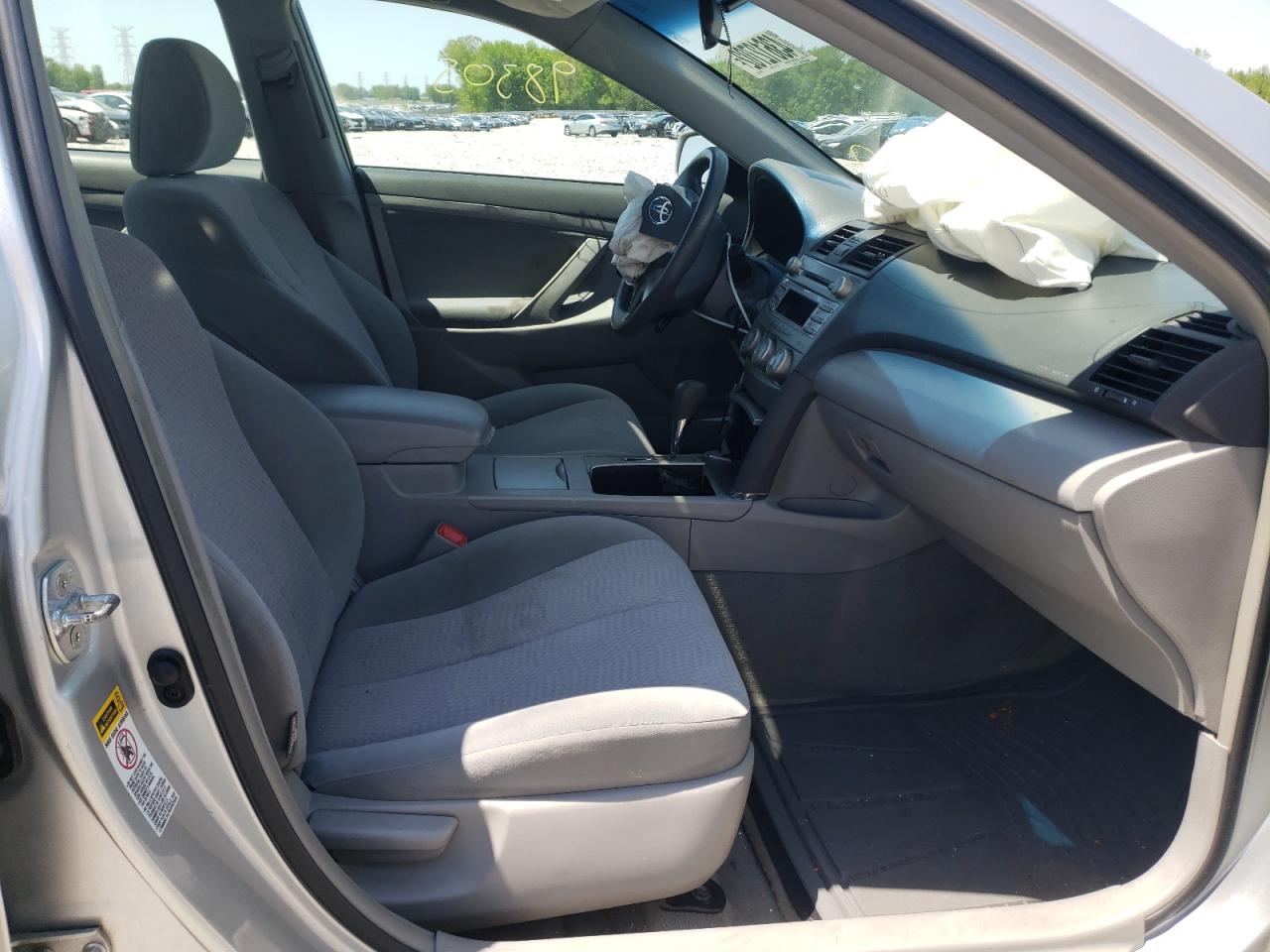 Photo 5 from auction – 2010 TOYOTA CAMRY BASE with VIN 4T4BF3EK0AR020232