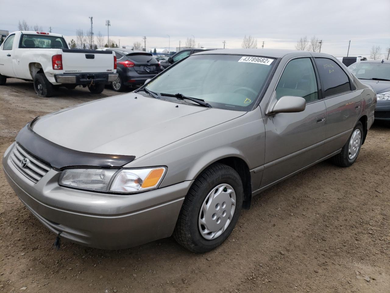 Photo 2 from auction – 1997 TOYOTA CAMRY CE with VIN 4T1BG22K7VU112255