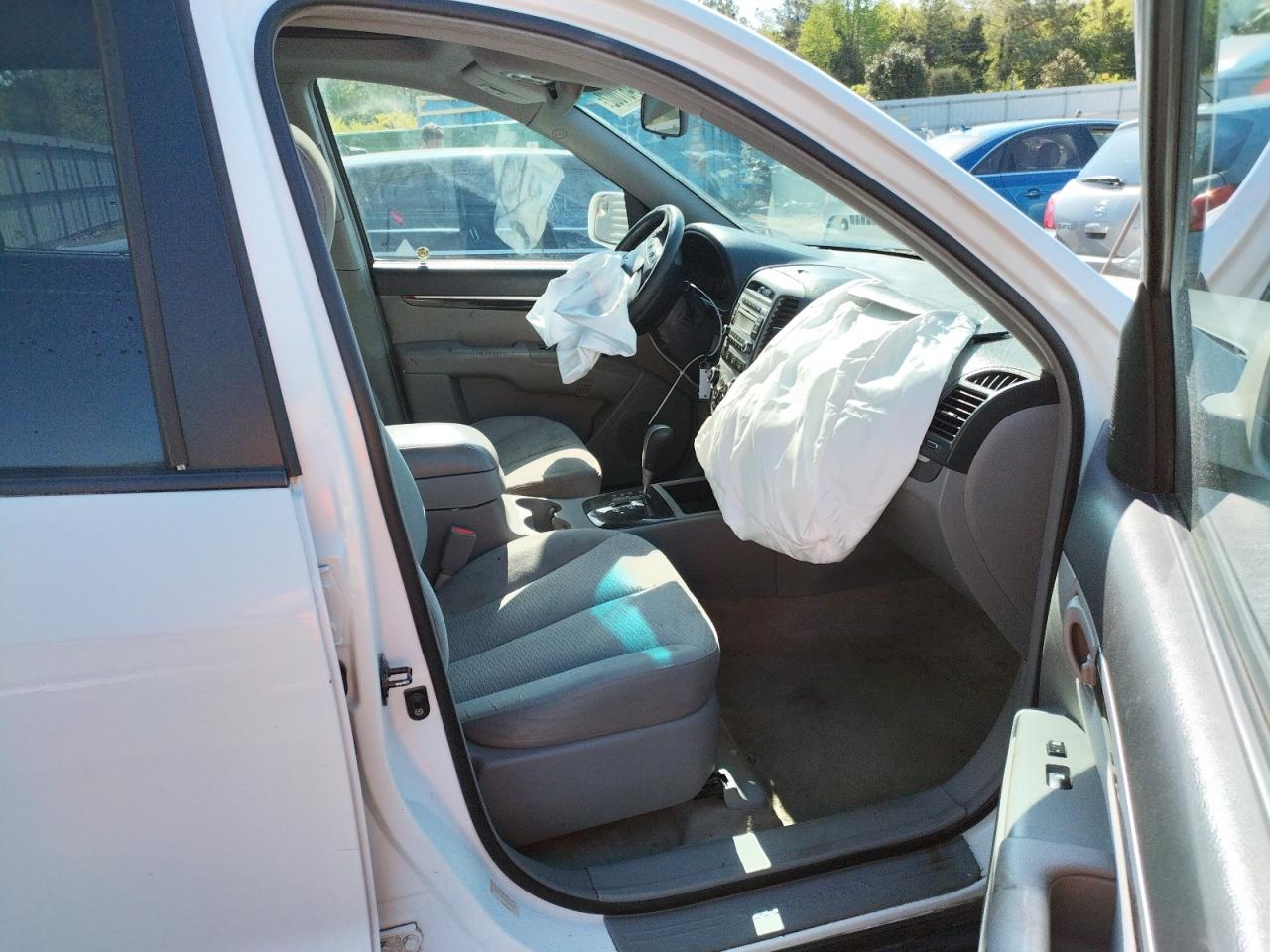 Photo 5 from auction – 2007 HYUNDAI SANTA FE G with VIN 5NMSG73D97H014887