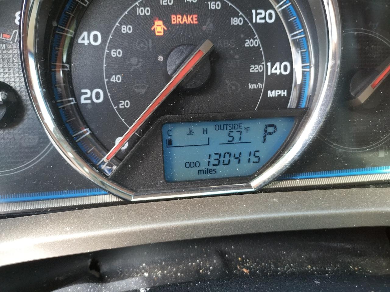 Photo 8 from auction – 2015 TOYOTA RAV4 LIMIT with VIN 2T3DFREV7FW326908