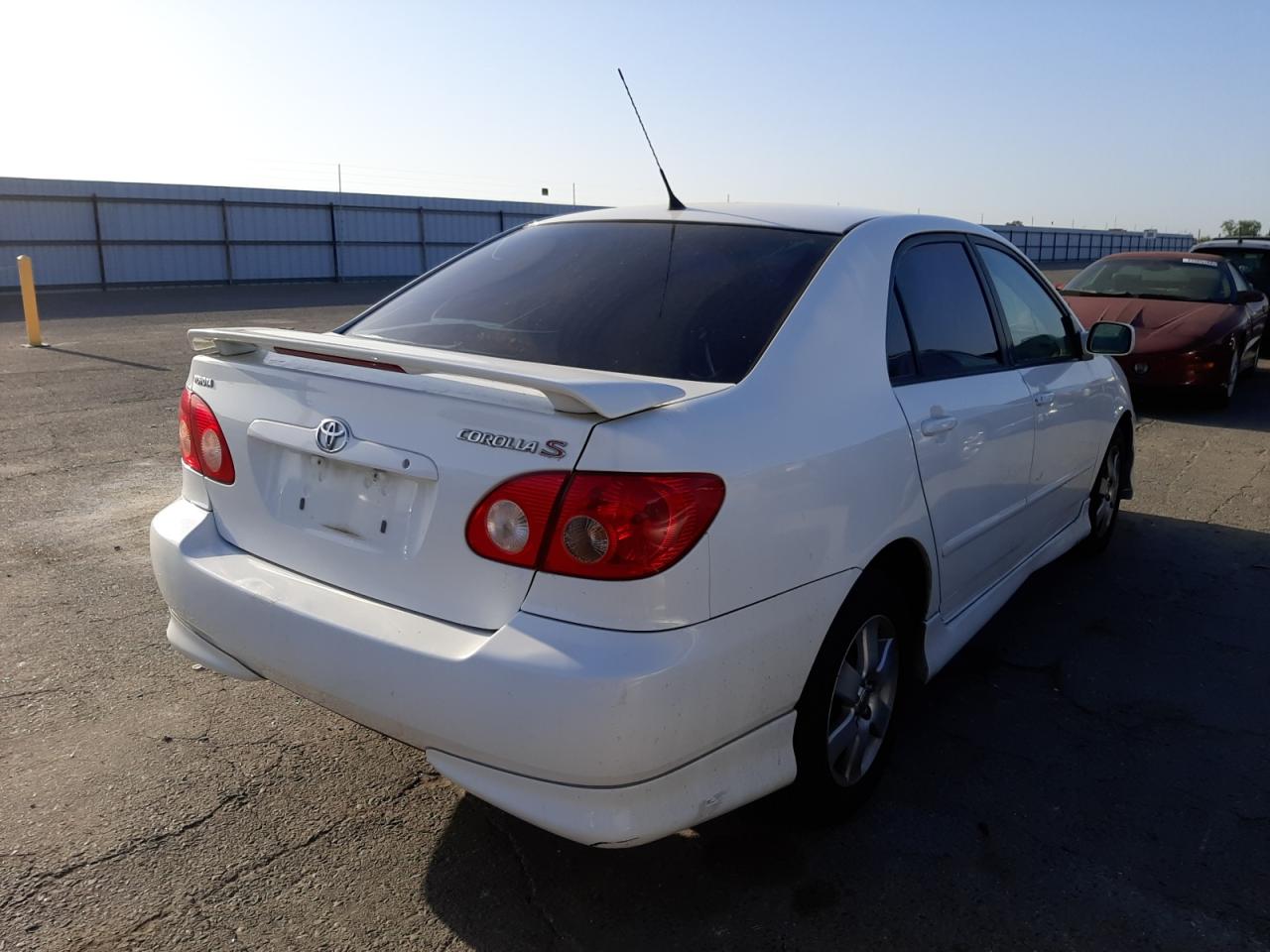 Photo 4 from auction – 2006 TOYOTA COROLLA CE with VIN 1NXBR32E06Z591128
