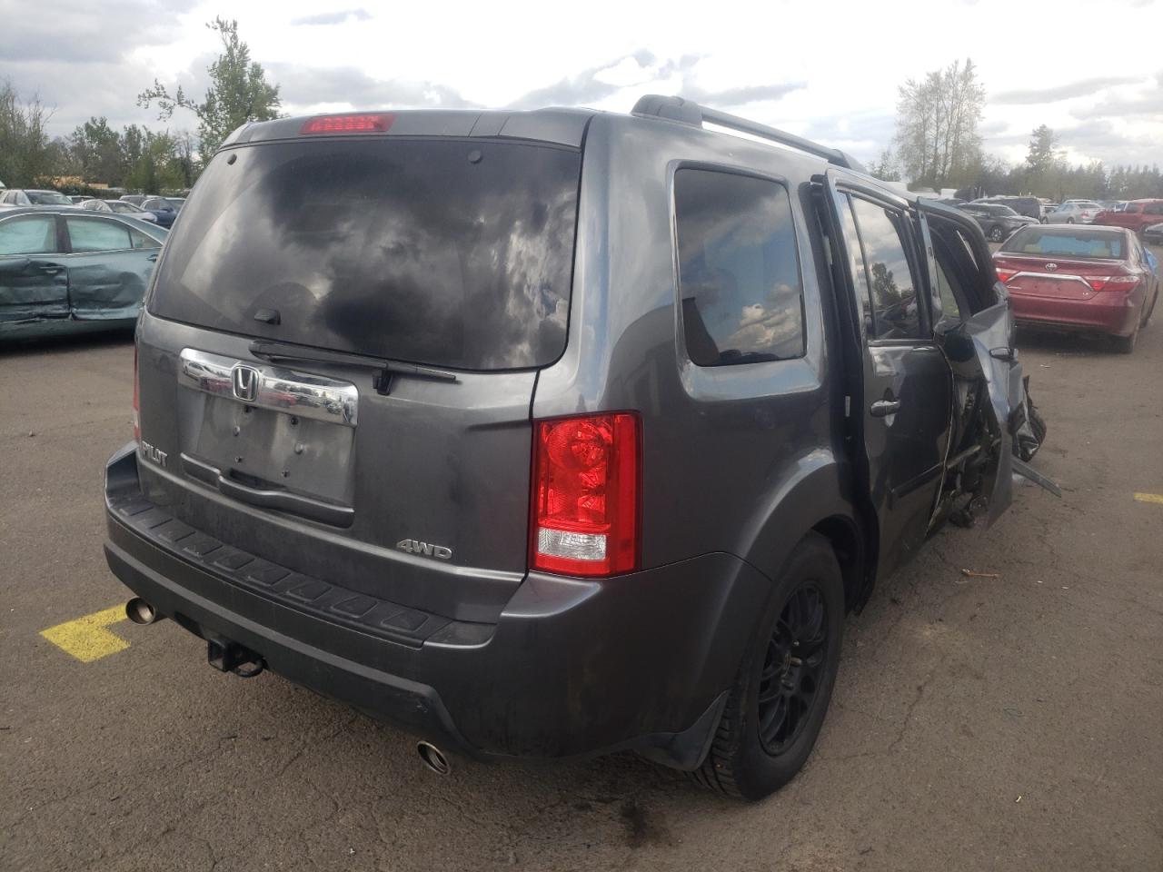 Photo 4 from auction – 2011 HONDA PILOT EXLN with VIN 5FNYF4H74BB090686