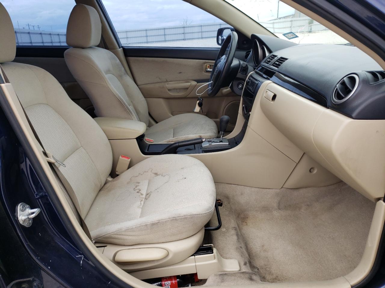 Photo 5 from auction – 2008 MAZDA 3 I with VIN JM1BK12F081175221