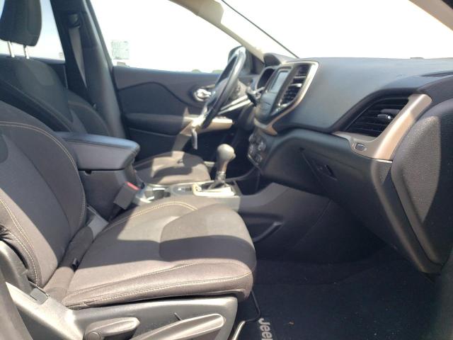 Photo 5 from auction – 2017 JEEP CHEROKEE L with VIN 1C4PJLCB2HW643341