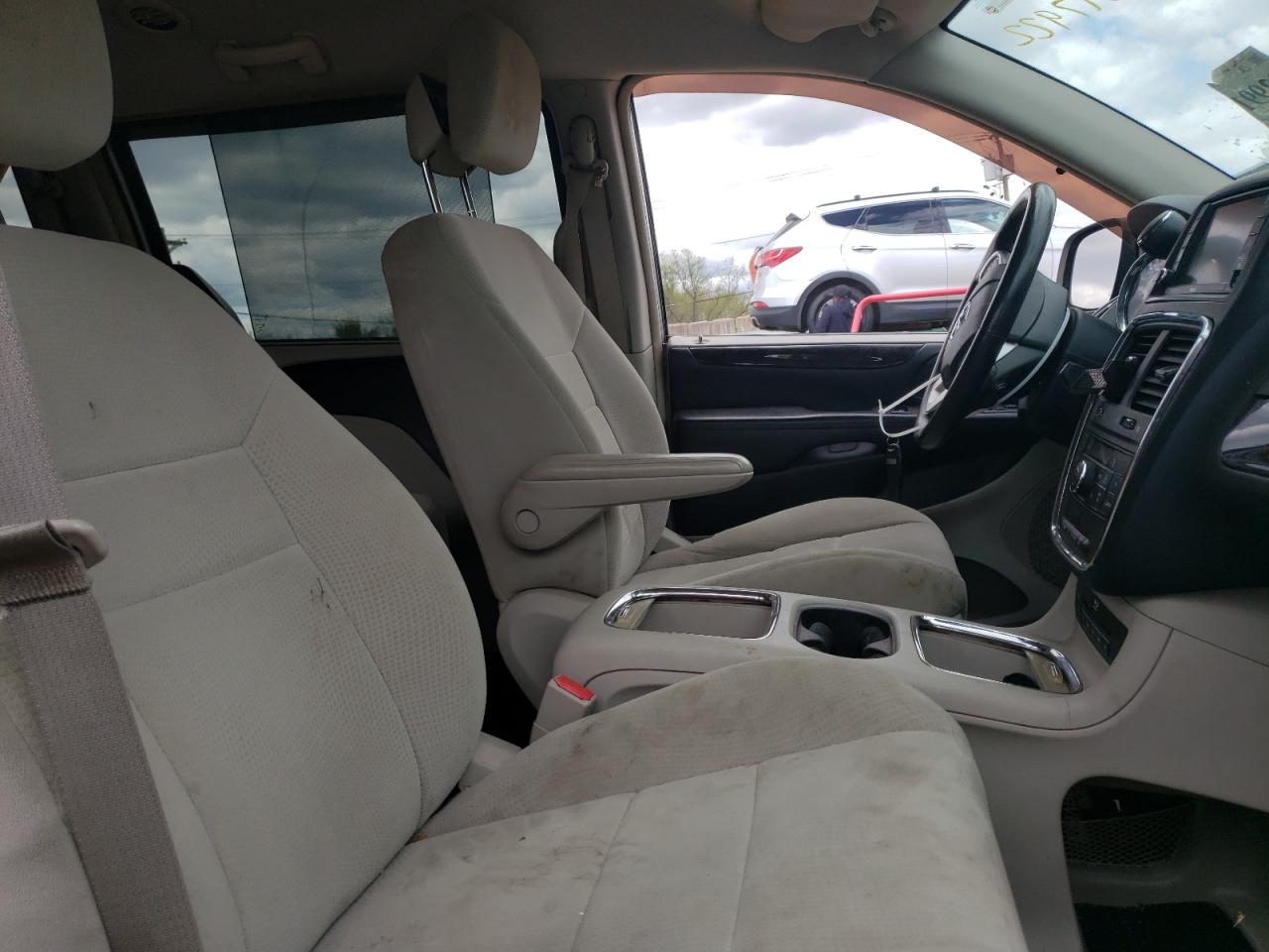Photo 5 from auction – 2013 DODGE GRAND CARA with VIN 2C4RDGDG8DR736434