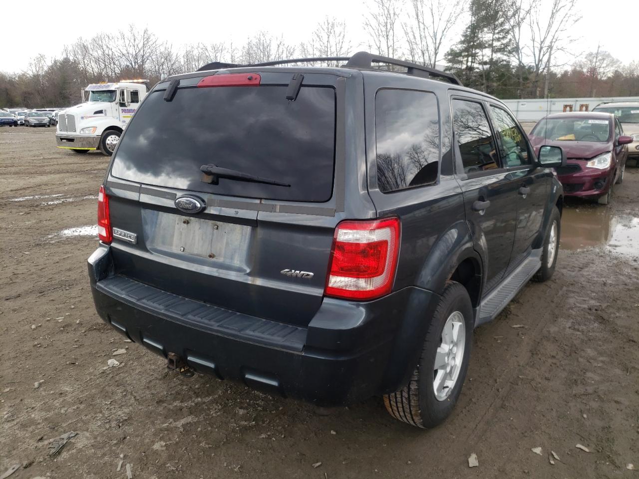 Photo 4 from auction – 2009 FORD ESCAPE XLT with VIN 1FMCU93G09KA53812