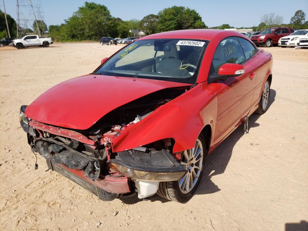 Photo 2 from auction – 2008 VOLVO C70 T5 with VIN YV1MC67288J054892
