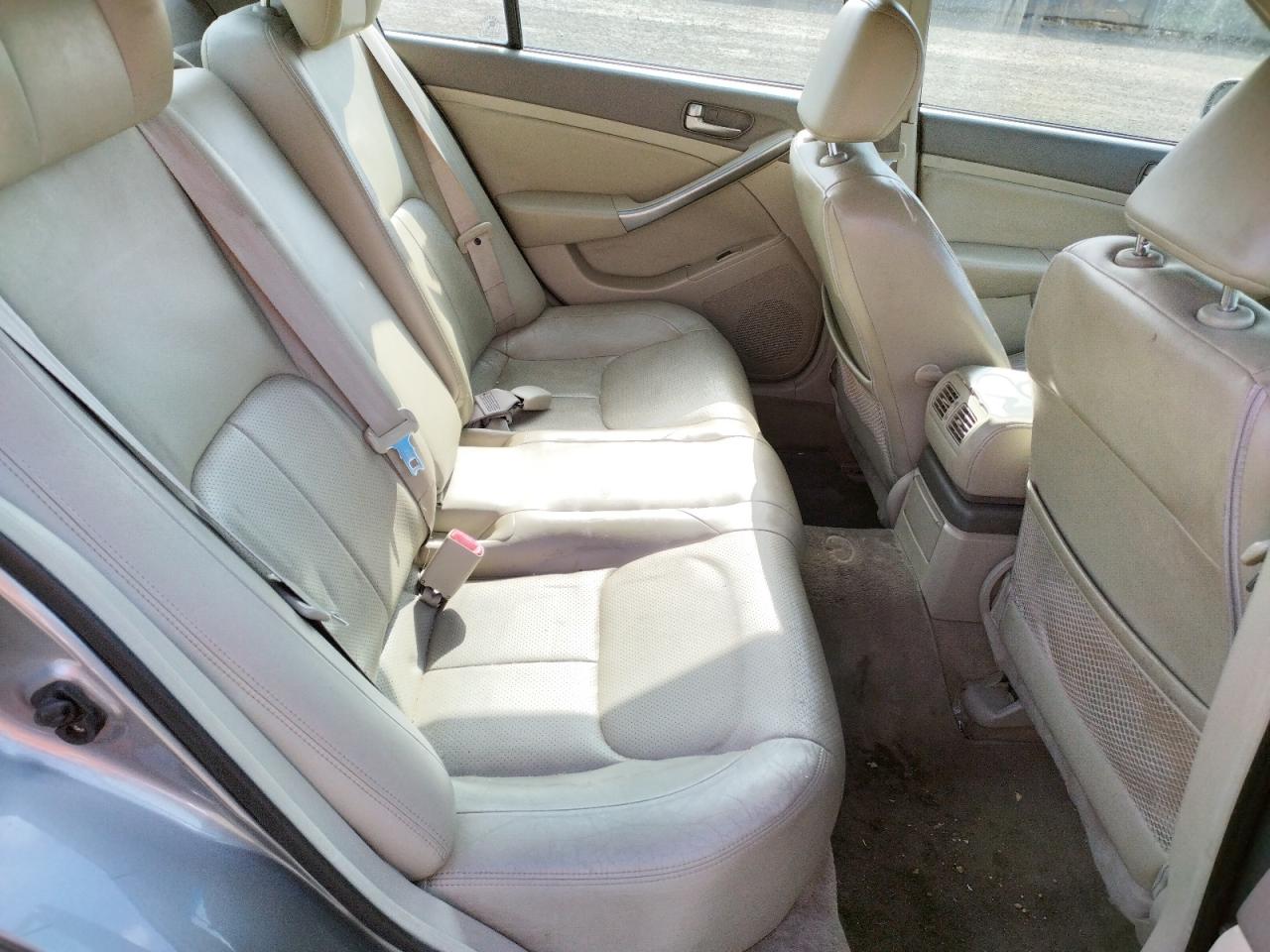 Photo 6 from auction – 2004 INFINITI G35 with VIN JNKCV51EX4M618557