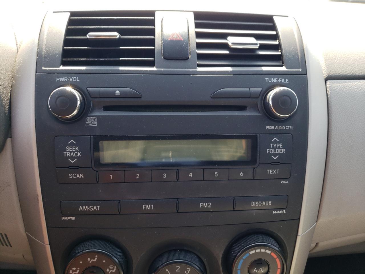 Zdjęcie 9 z aukcji – 2010 TOYOTA COROLLA BA z VIN 2T1BU4EE7AC530529