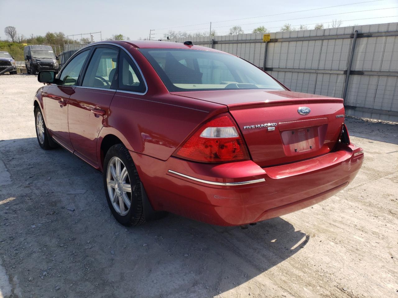 Photo 3 from auction – 2007 FORD FIVE HUNDR with VIN 1FAHP281X7G144685