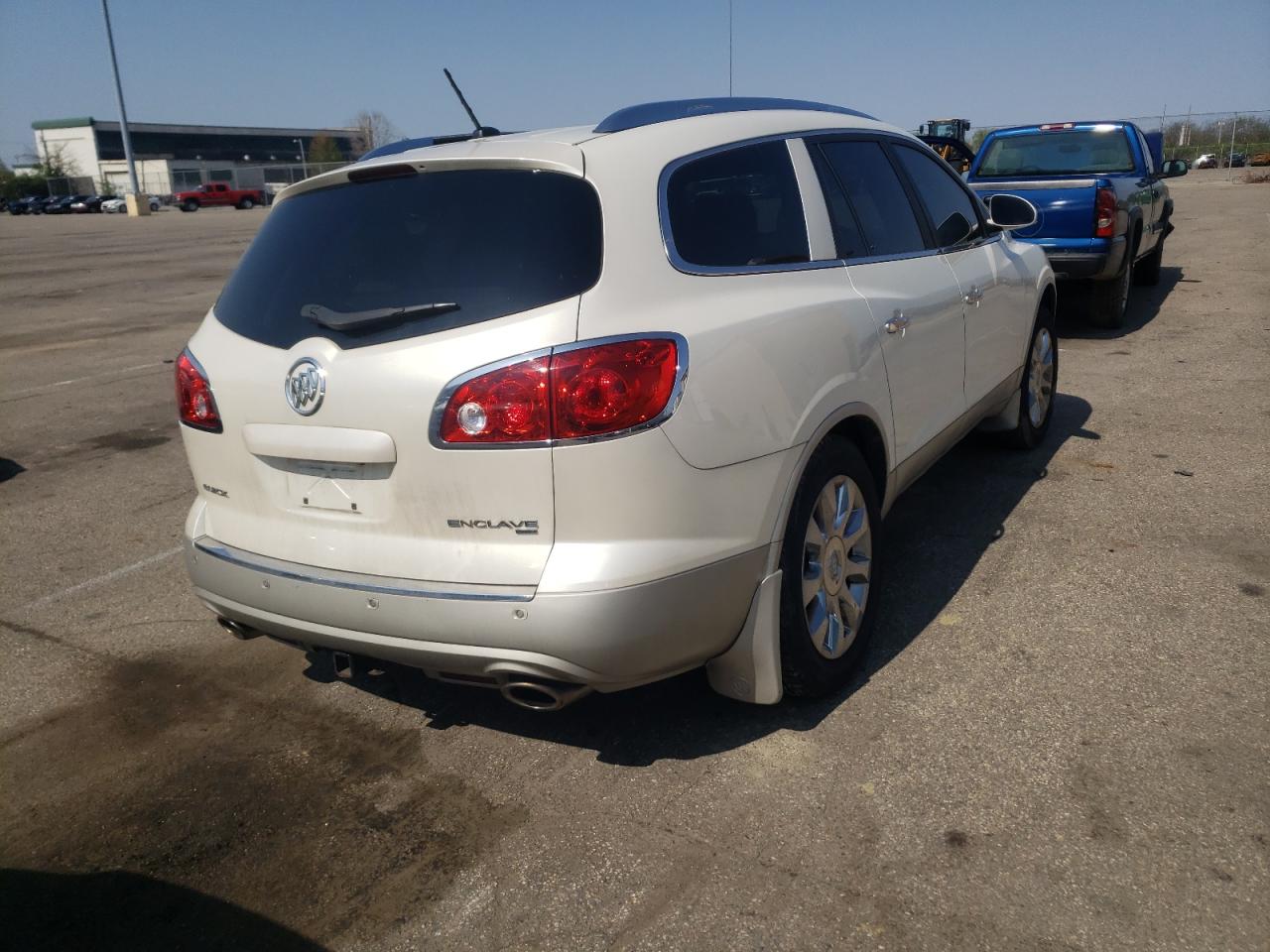 Photo 4 from auction – 2012 BUICK ENCLAVE with VIN 5GAKVDED0CJ364190