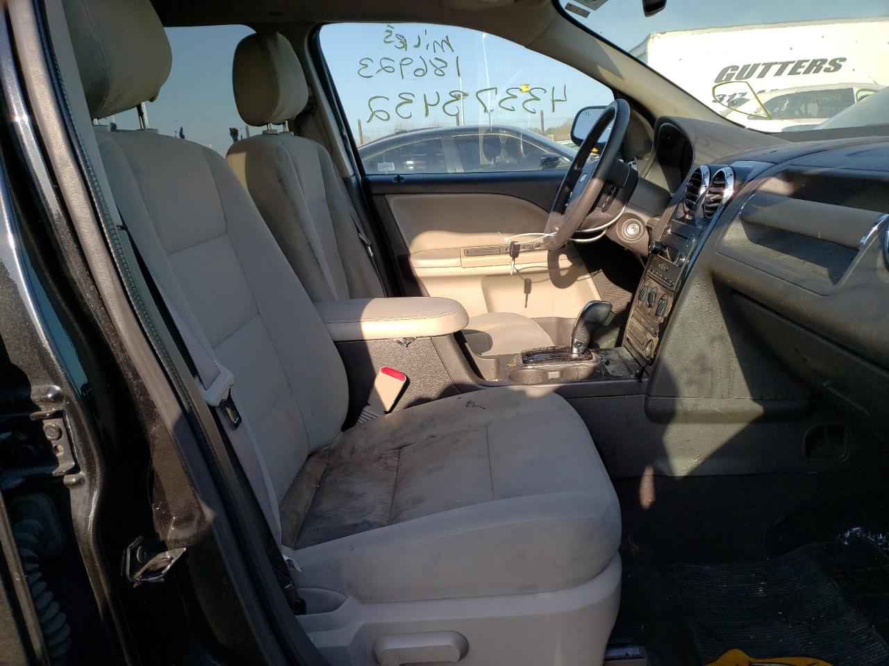 Photo 5 from auction – 2009 FORD TAURUS X S with VIN 1FMDK02W69GA06351