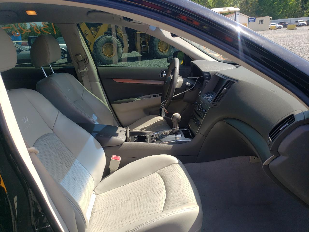 Photo 5 from auction – 2011 INFINITI G25 with VIN JN1DV6AR0BM653770