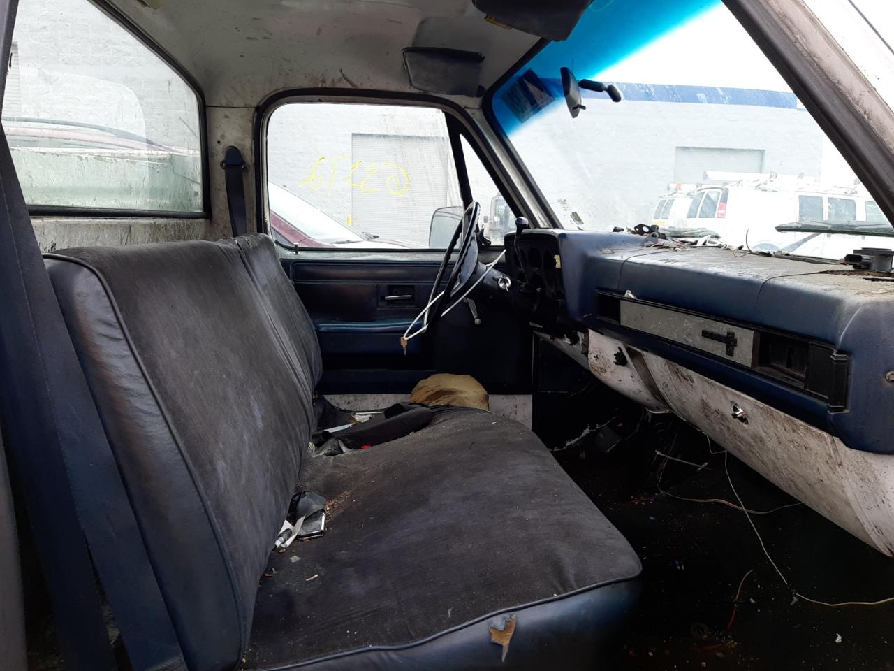 Photo 5 from auction – 1986 CHEVROLET C10 with VIN 1GCEC14F4GJ141482