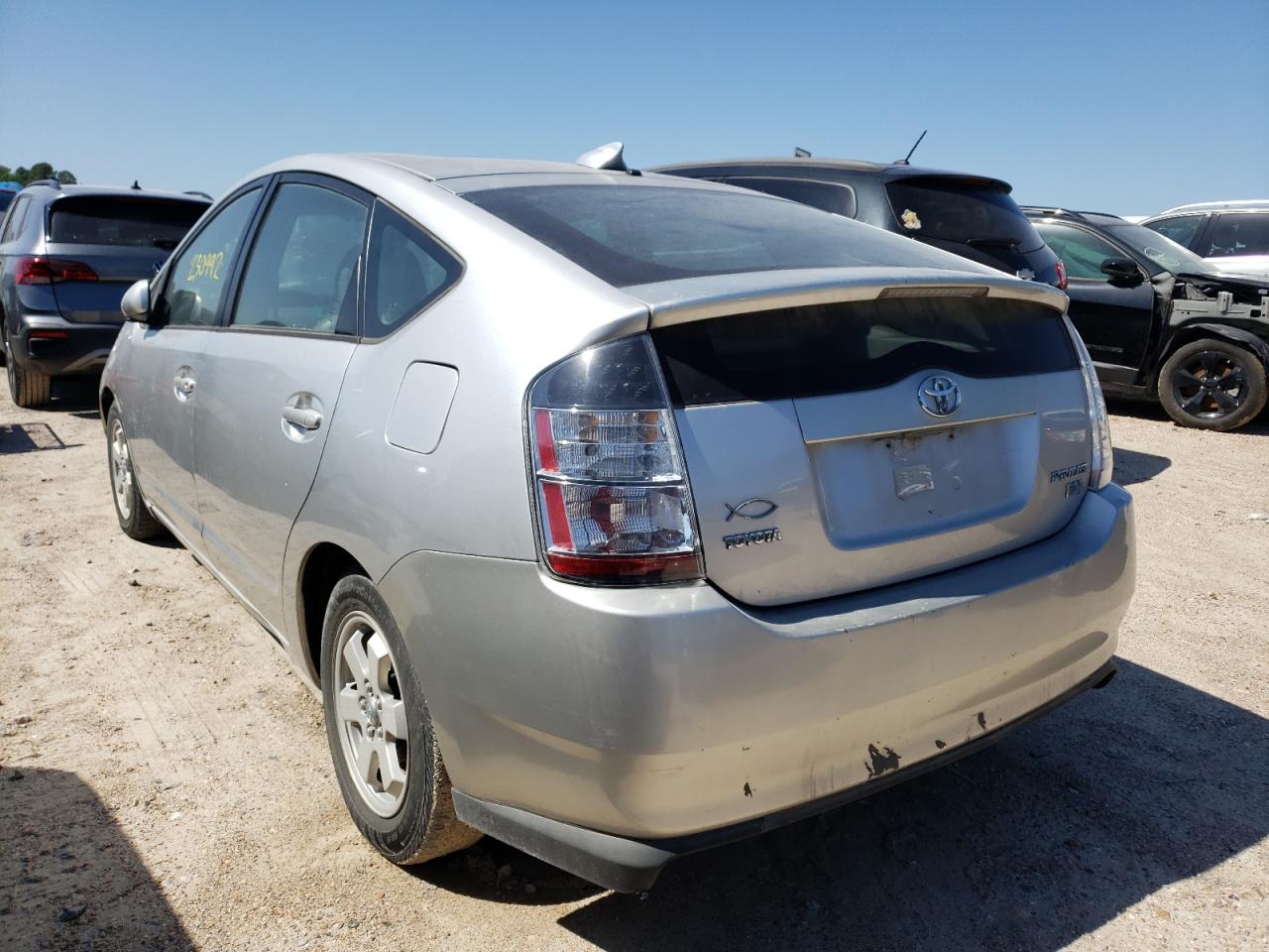 Photo 3 from auction – 2004 TOYOTA PRIUS with VIN JTDKB22U540010494