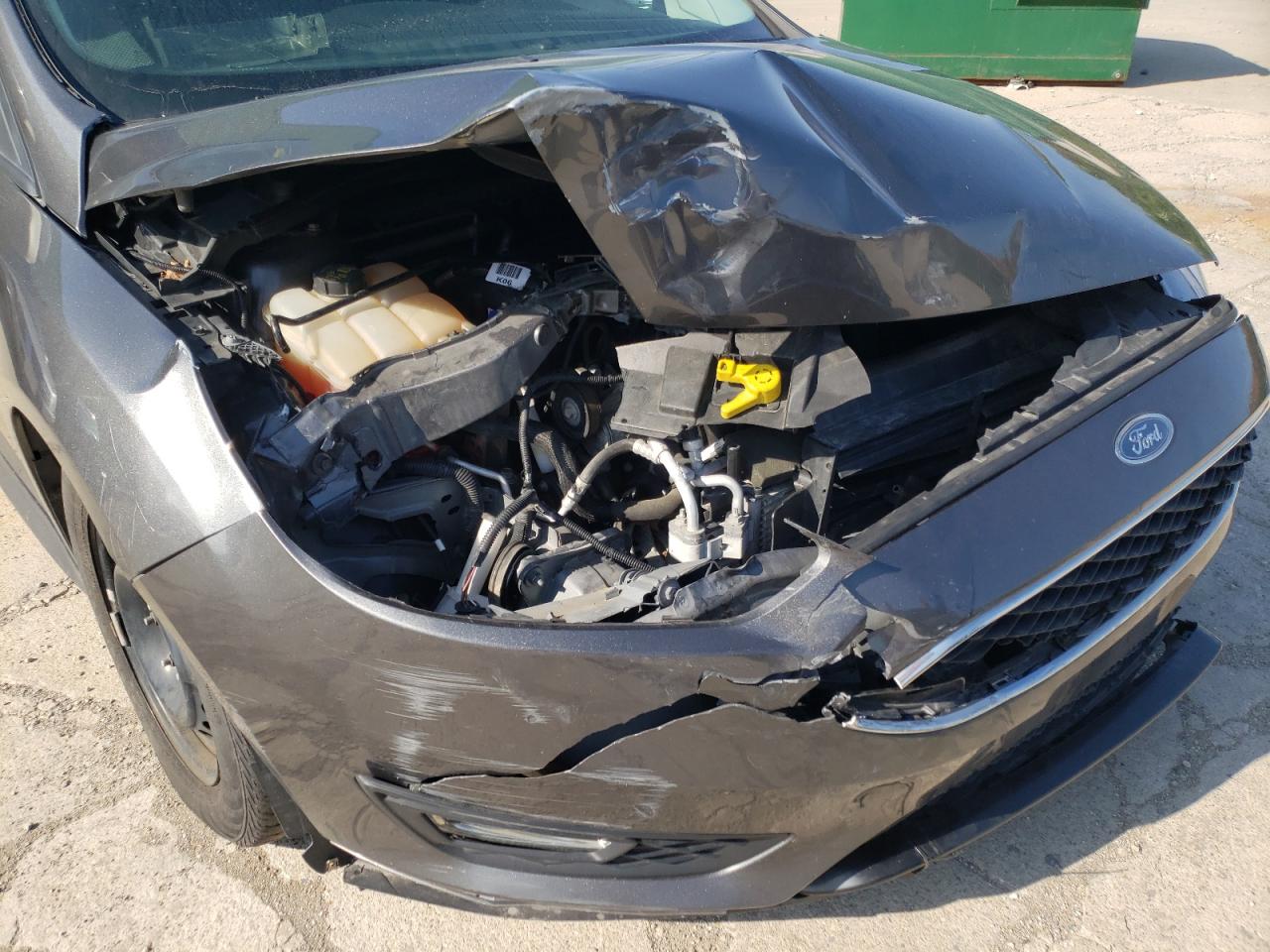 Photo 9 from auction – 2016 FORD FOCUS SE with VIN 1FADP3F28GL230309