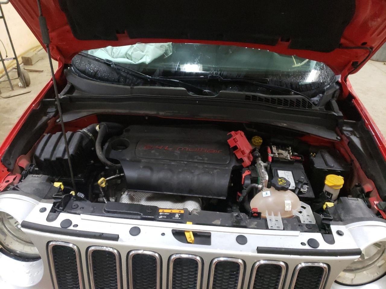 Photo 7 from auction – 2018 JEEP RENEGADE L with VIN ZACCJBDB7JPH31246