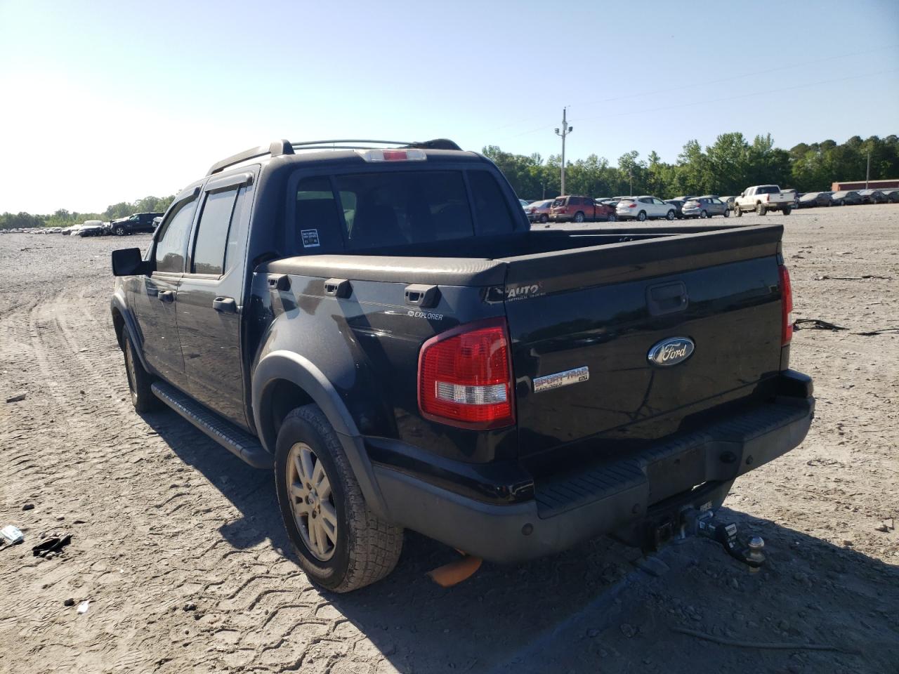 Photo 3 from auction – 2008 FORD EXPLORER S with VIN 1FMEU31E78UA92052