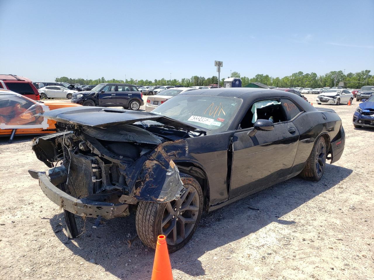 Photo 2 from auction – 2019 DODGE CHALLENGER with VIN 2C3CDZAG3KH574614