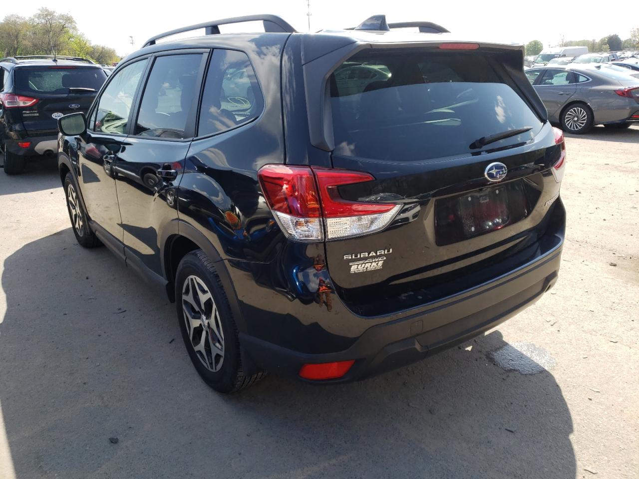 Photo 3 from auction – 2021 SUBARU FORESTER P with VIN JF2SKAFC0MH445874