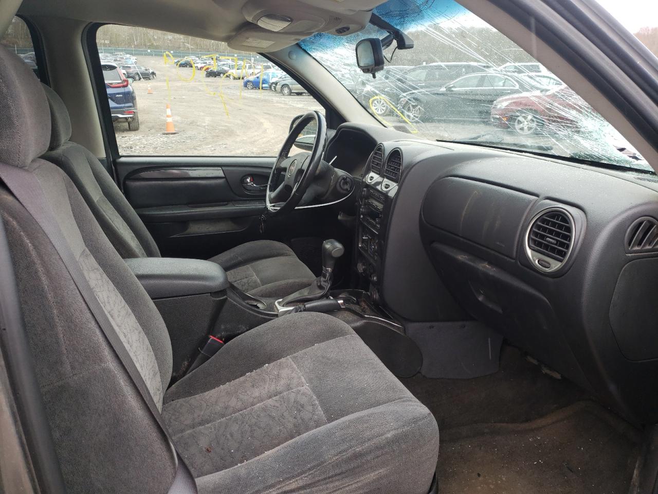 Photo 5 from auction – 2006 GMC ENVOY with VIN 1GKDT13S362115026
