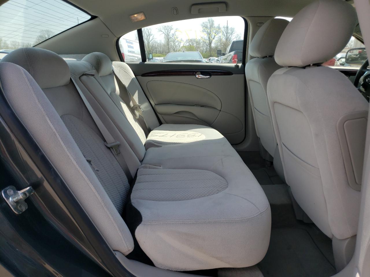 Photo 6 from auction – 2011 BUICK LUCERNE CX with VIN 1G4HA5EM9BU150401