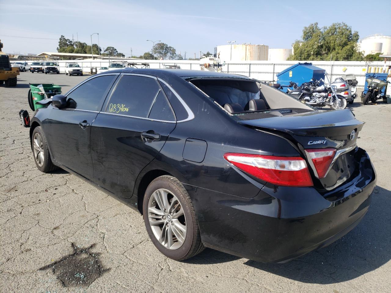 Photo 3 from auction – 2015 TOYOTA CAMRY LE with VIN 4T1BF1FK6FU920458