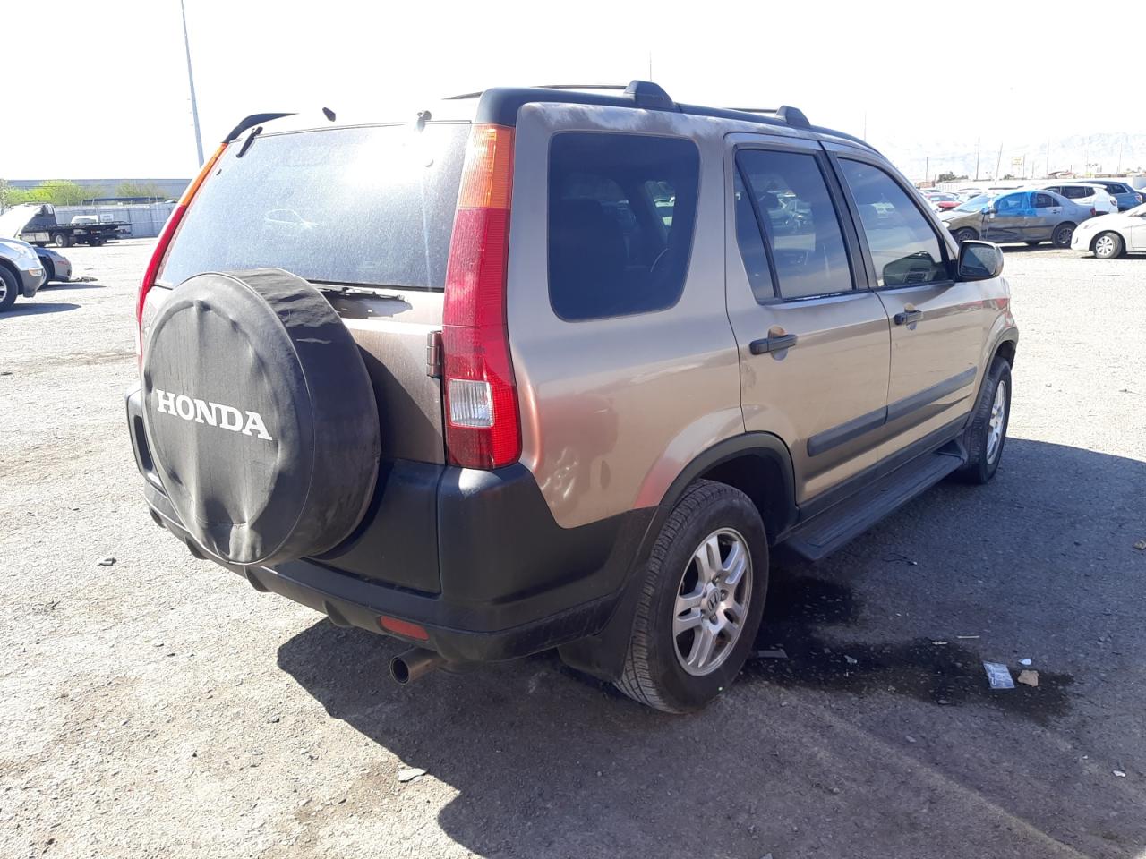 Photo 4 from auction – 2002 HONDA CR-V EX with VIN JHLRD78802C088955