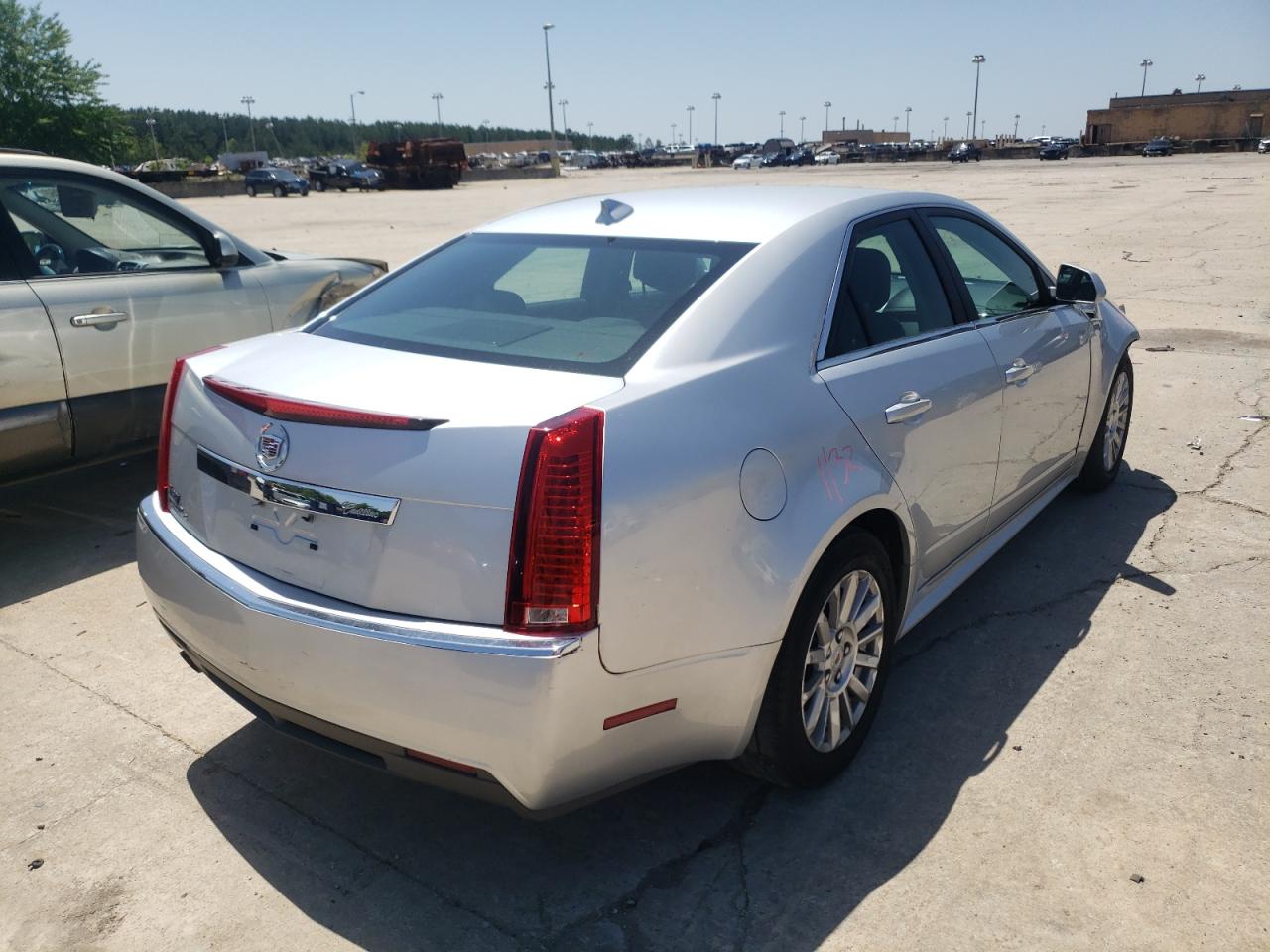 Photo 4 from auction – 2011 CADILLAC CTS LUXURY with VIN 1G6DG5EY0B0136000