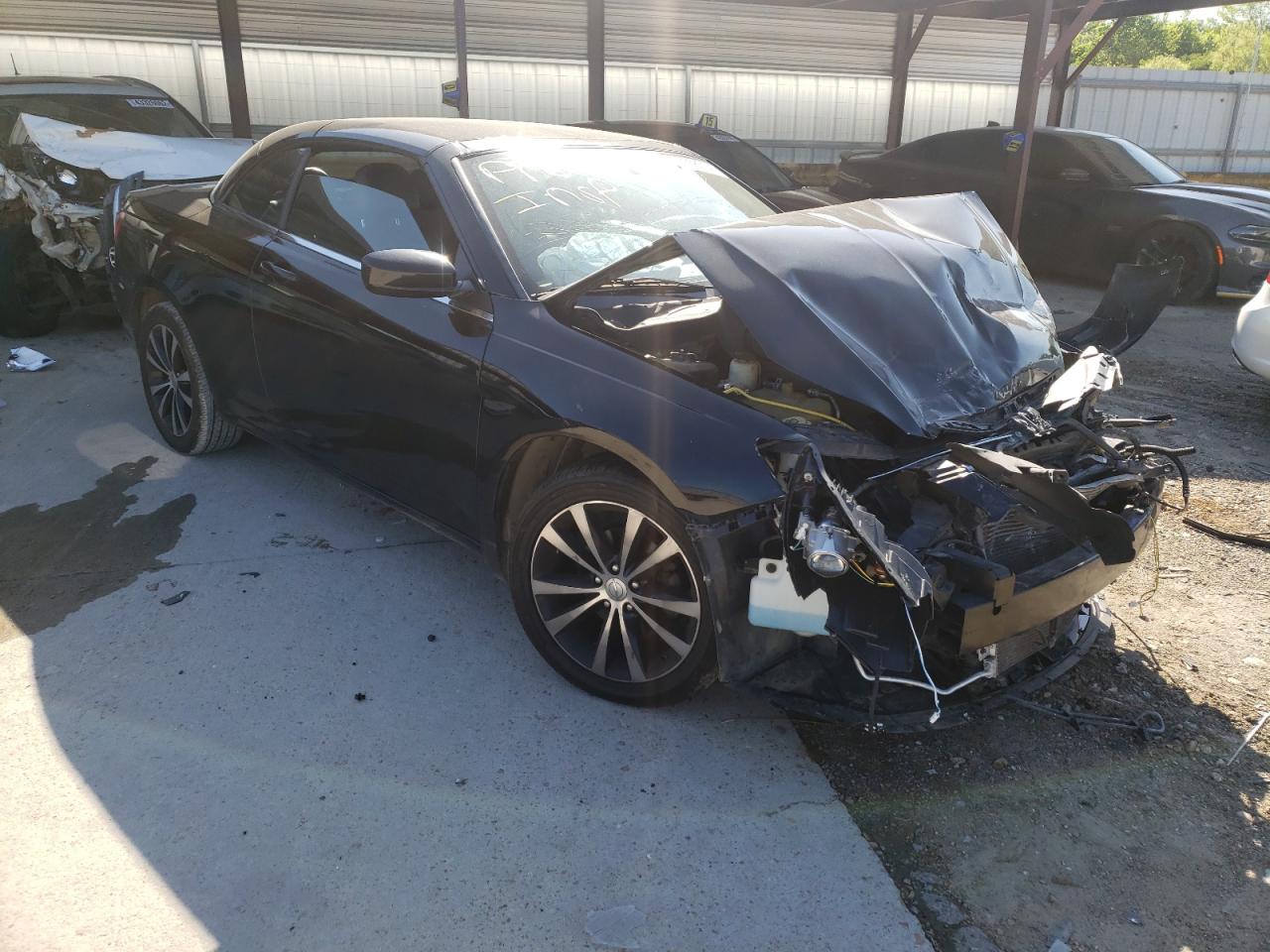 CHRYSLER 200 S 2012 with VIN 1C3BCBGG7CN234081 - Photo from auction