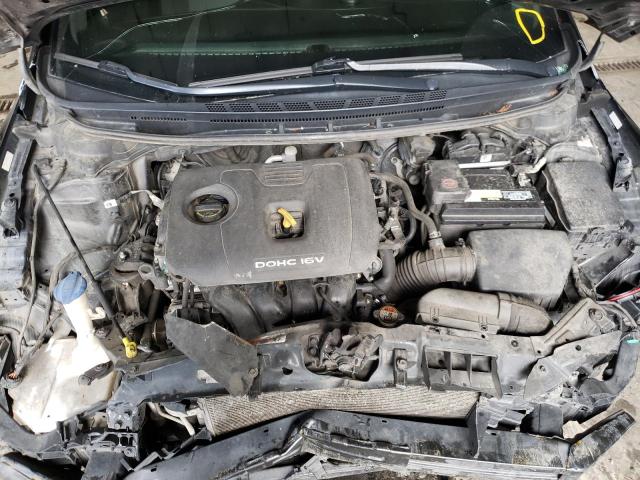 Photo 7 from auction – 2018 KIA FORTE LX with VIN 3KPFK4A71JE221185