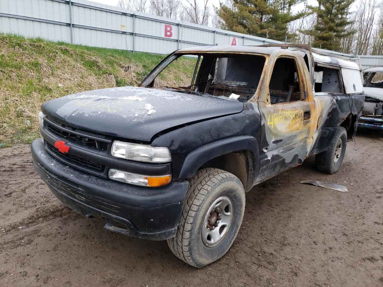 Photo 2 from auction – 1999 CHEVROLET 2500 with VIN 1GCGK24U2XE240889