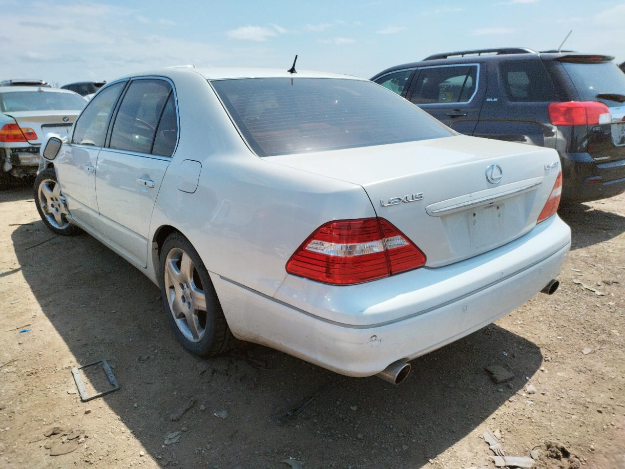 Photo 3 from auction – 2005 LEXUS LS 430 with VIN JTHBN36F450181696