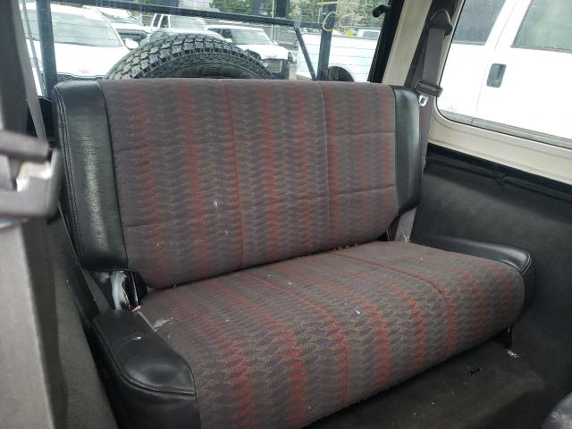 Photo 6 from auction – 2000 JEEP WRANGLER / with VIN 1J4FA49S7YP731315