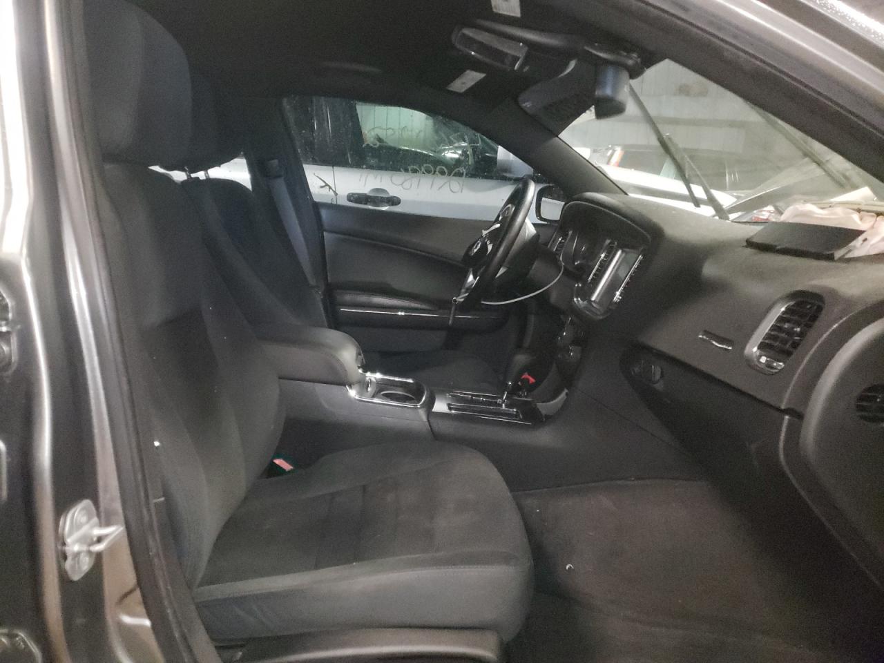 Photo 5 from auction – 2011 DODGE CHARGER with VIN 2B3CL3CG9BH553552