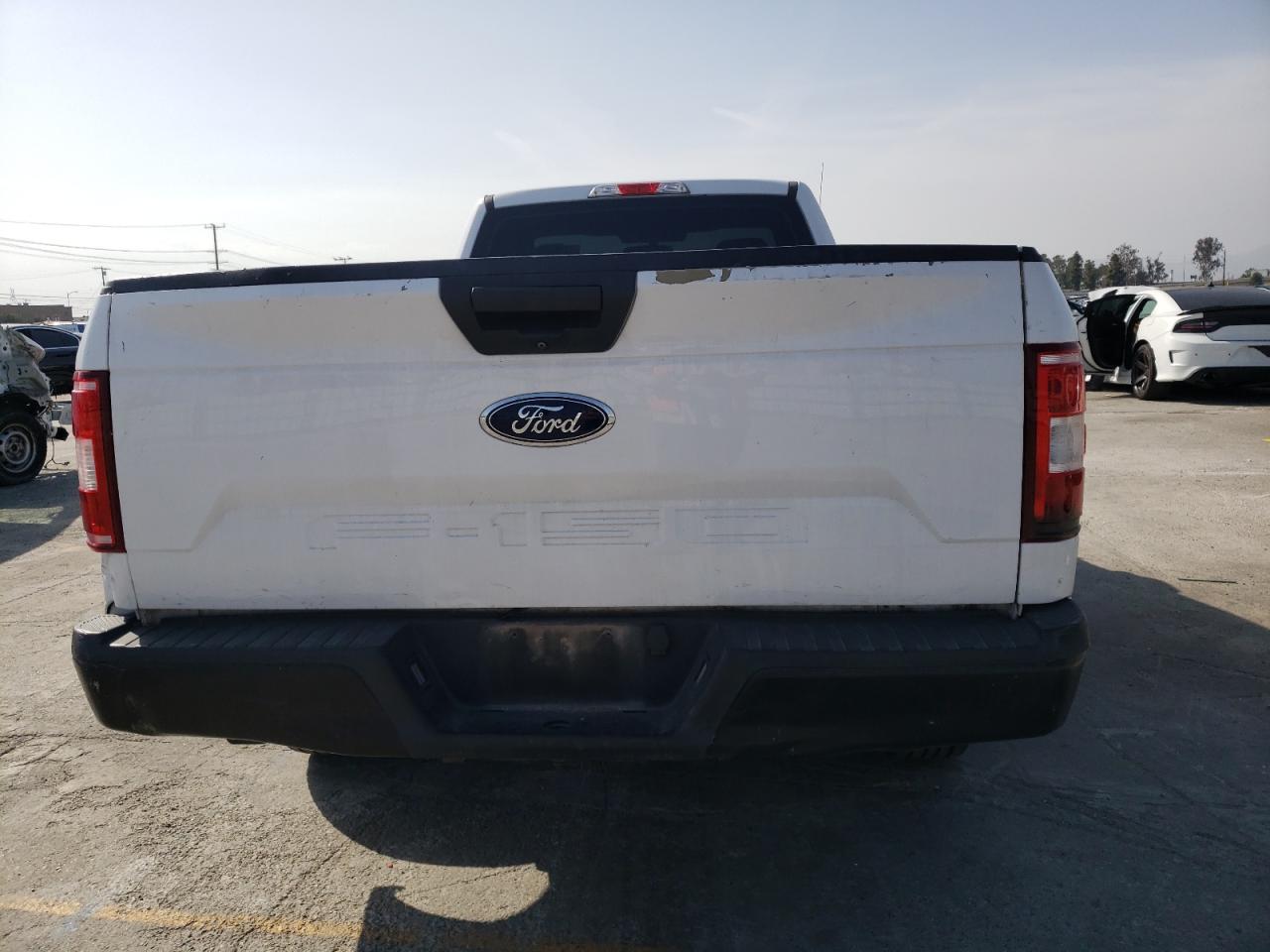 Photo 6 from auction – 2018 FORD F150 with VIN 1FTMF1CB7JKD21087