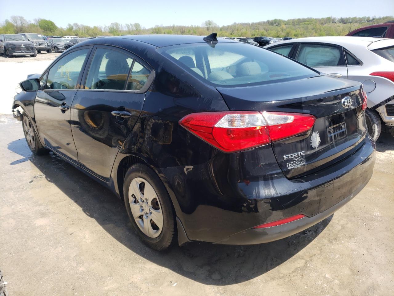 Photo 3 from auction – 2016 KIA FORTE LX with VIN KNAFK4A60G5535726