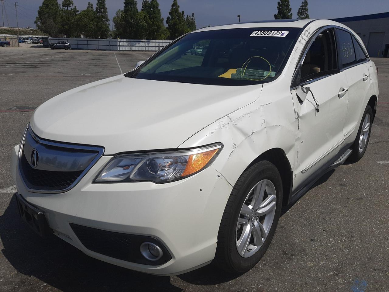 Photo 2 from auction – 2015 ACURA RDX TECHNO with VIN 5J8TB3H53FL009762