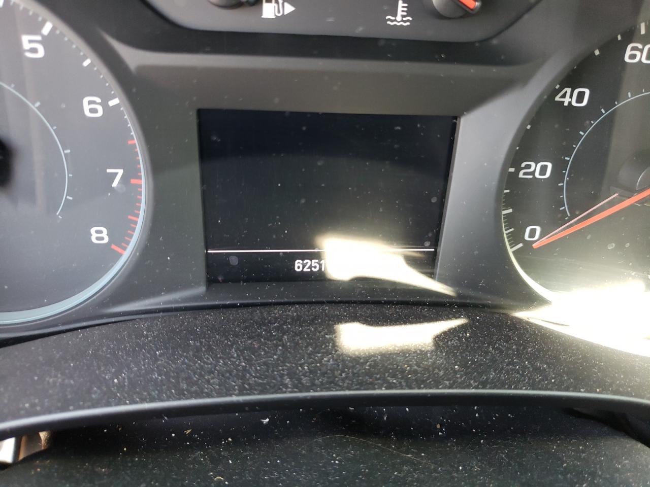 Photo 8 from auction – 2019 CHEVROLET MALIBU LT with VIN 1G1ZD5ST0KF214866
