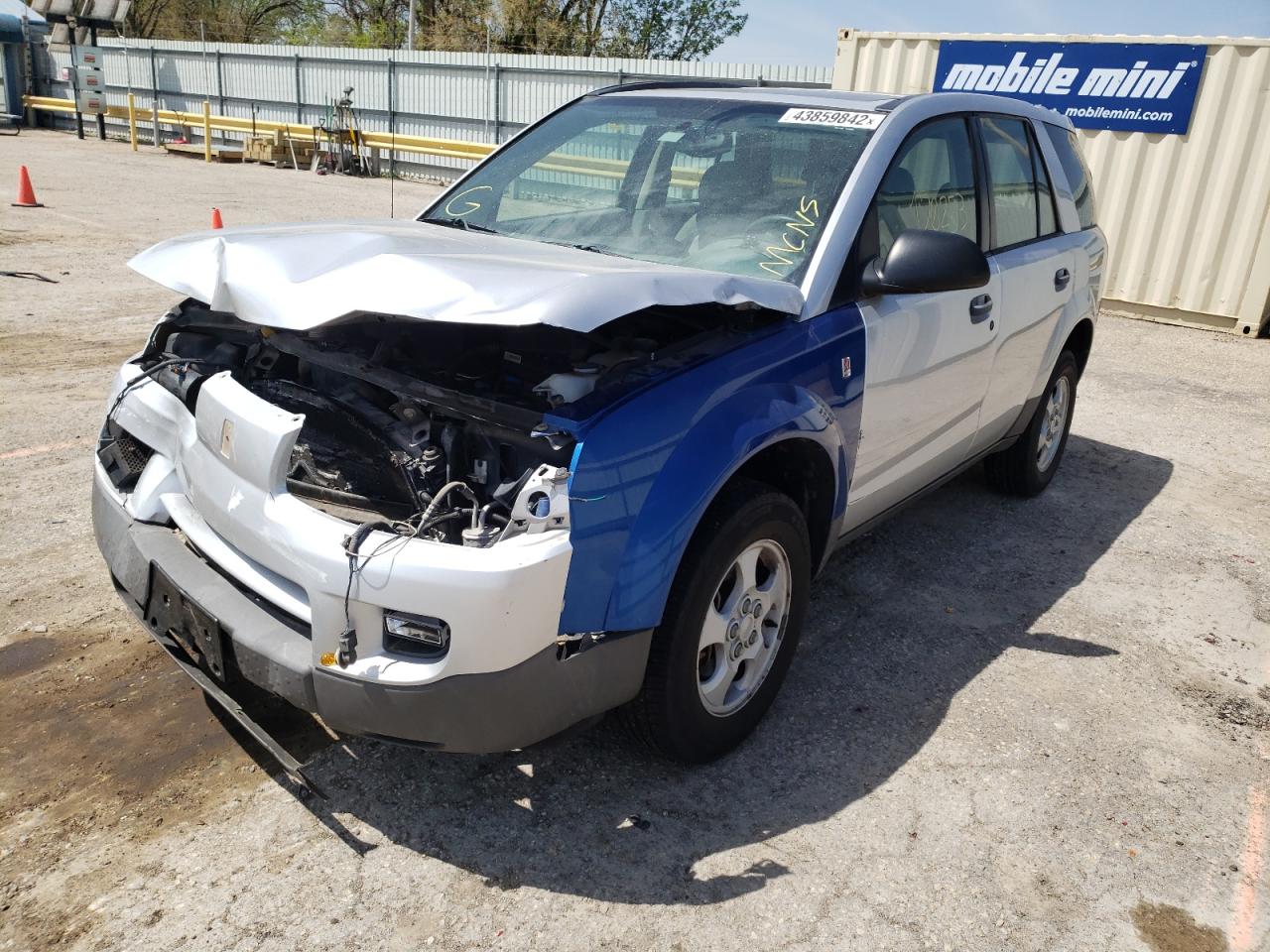 Photo 2 from auction – 2002 SATURN VUE with VIN 5GZCZ23D02S836362