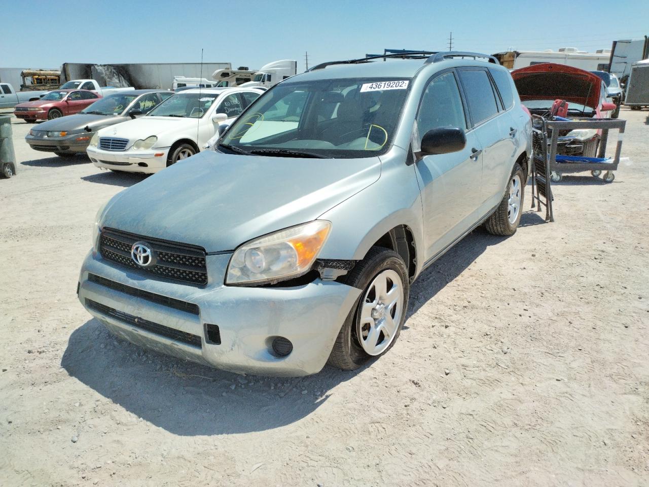 Photo 2 from auction – 2008 TOYOTA RAV4 with VIN JTMZD35V185087519