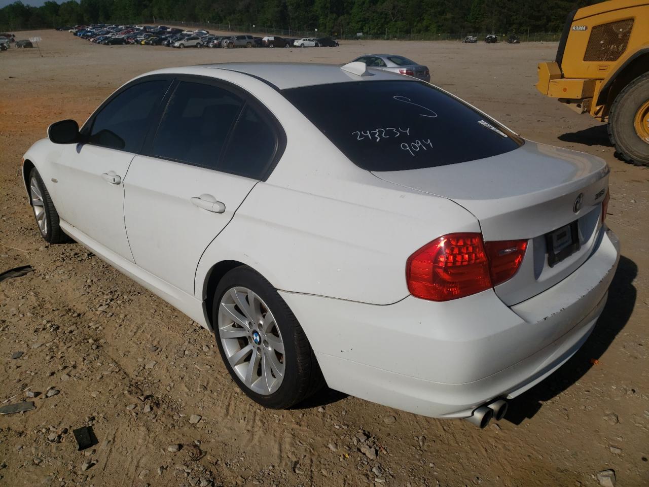 Photo 3 from auction – 2011 BMW 328 I with VIN WBAPH7C5XBA801620