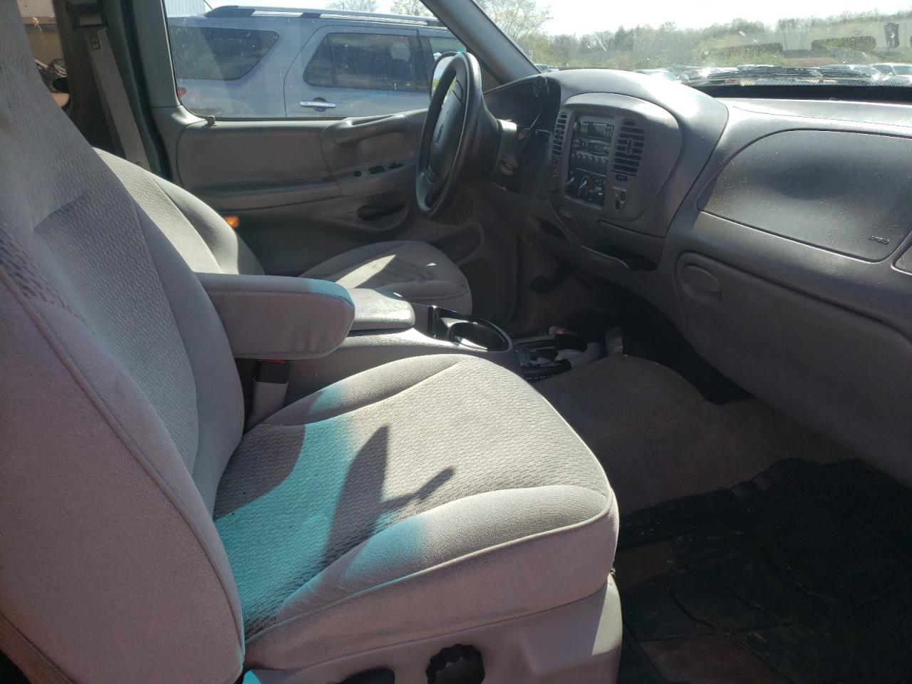 Photo 5 from auction – 1997 FORD F150 with VIN 1FTDX086XVKA86242
