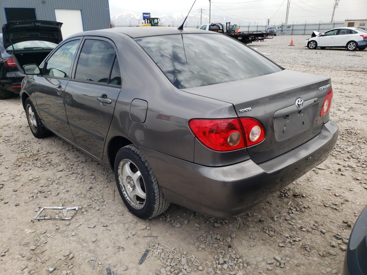 Photo 3 from auction – 2007 TOYOTA COROLLA CE with VIN 1NXBR32EX7Z930091