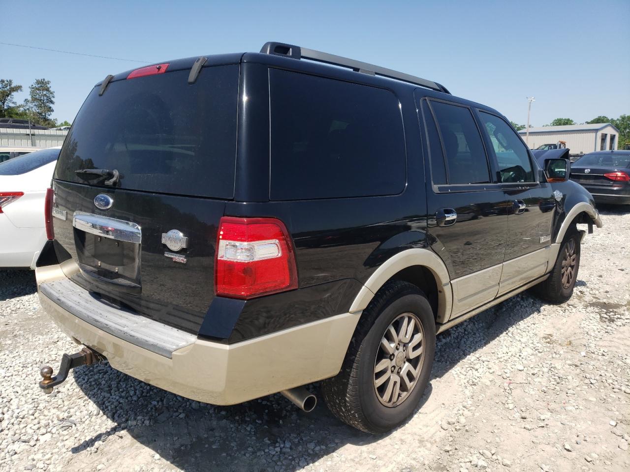 Photo 4 from auction – 2008 FORD EXPEDITION with VIN 1FMFU17528LA56260
