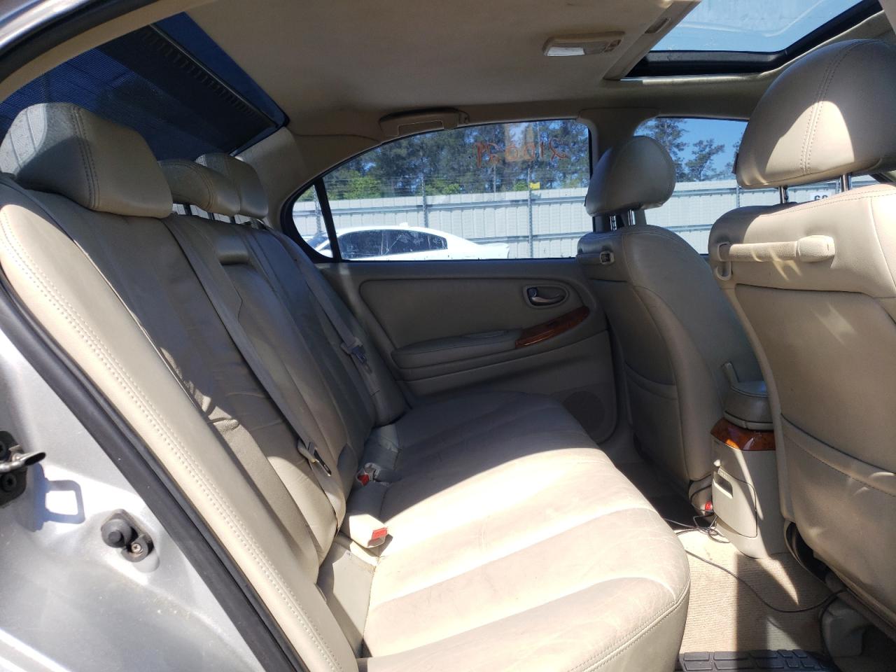 Photo 6 from auction – 2002 INFINITI I35 with VIN JNKDA31A72T026084