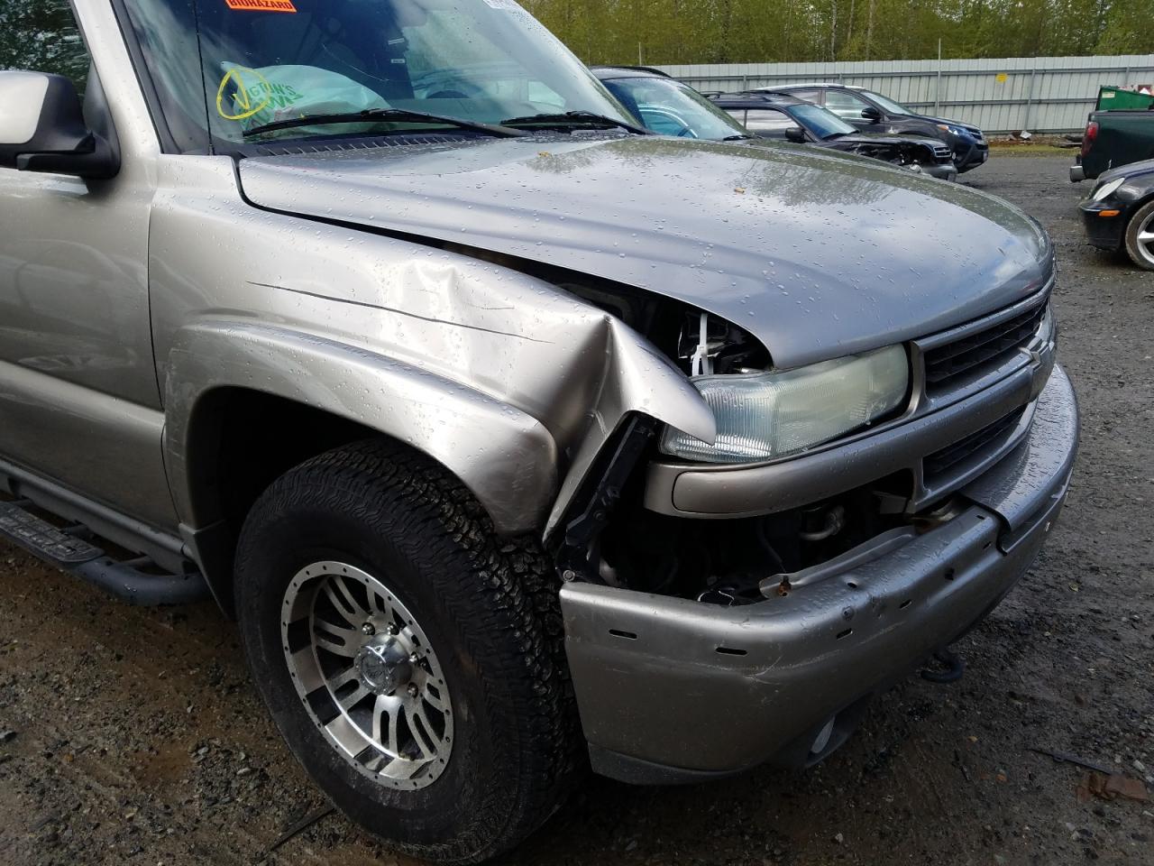 Photo 9 from auction – 2002 CHEVROLET SUBURBAN K with VIN 3GNFK16Z92G330614