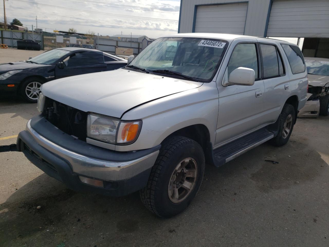 Photo 2 from auction – 2002 TOYOTA 4RUNNER SR with VIN JT3GN86R420256296